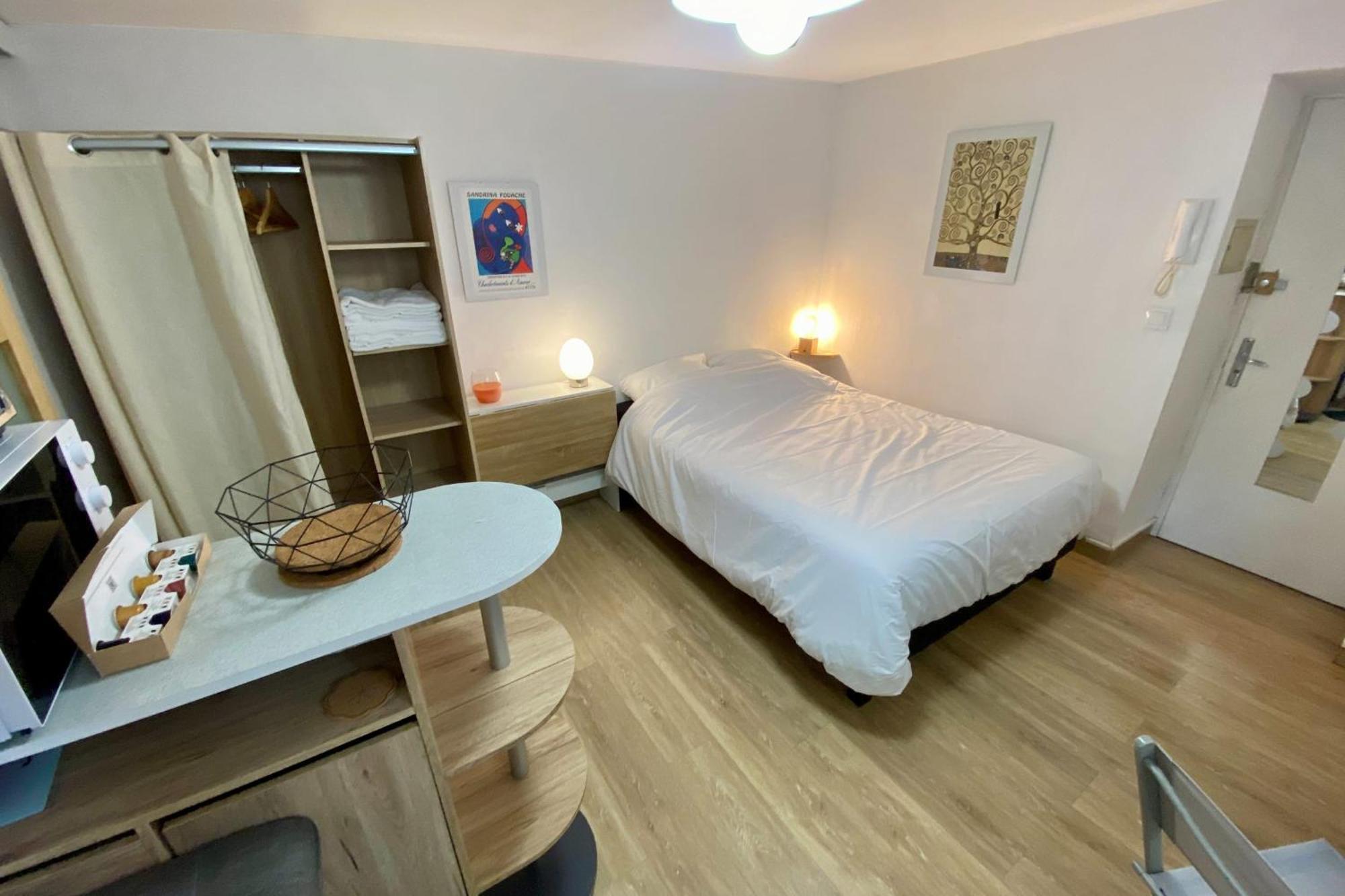 Studio Near The City Center Монпелие Екстериор снимка